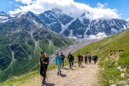 Кавказ. Эльбрус. Восхождение с юга комфорт плюс с Trekki.travel