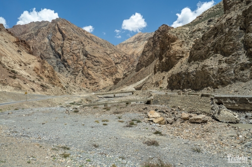 . Мистический Тибет. Кора вокруг Кайласа. Лхаса, дворец Потала, озера Манасаровар, Ямдрок и другие святыни. Непал, Катманду с Trekki.travel