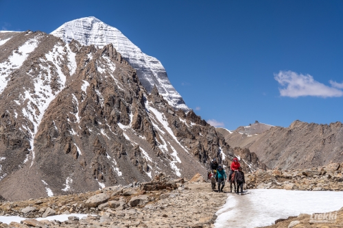 . Мистический Тибет. Кора вокруг Кайласа. Лхаса, дворец Потала, озера Манасаровар, Ямдрок и другие святыни. Непал, Катманду с Trekki.travel