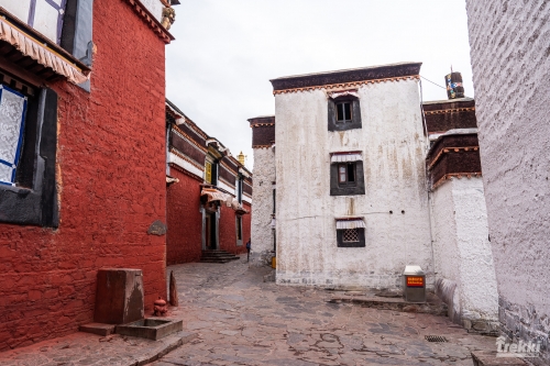 . Мистический Тибет. Кора вокруг Кайласа. Лхаса, дворец Потала, озера Манасаровар, Ямдрок и другие святыни. Непал, Катманду с Trekki.travel