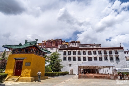 . Мистический Тибет. Кора вокруг Кайласа. Лхаса, дворец Потала, озера Манасаровар, Ямдрок и другие святыни. Непал, Катманду с Trekki.travel