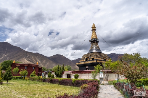 . Мистический Тибет. Кора вокруг Кайласа. Лхаса, дворец Потала, озера Манасаровар, Ямдрок и другие святыни. Непал, Катманду с Trekki.travel
