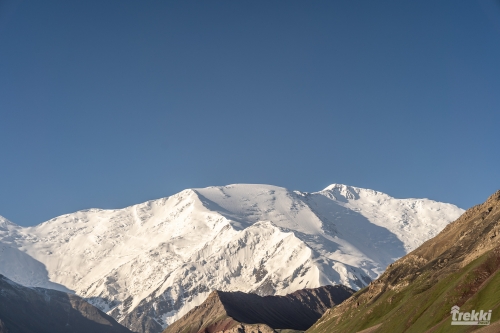 . Пик Ленина 7134 м. Восхождение с комфортом с Trekki.travel