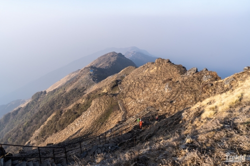 . Непал. Рододендроновый трек к дому Шивы горе Мачапучаре, Покхара и Катманду с Trekki.travel