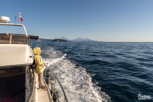 . Камчатка комфорт. Вулканы, водопады, медведи, киты с Trekki.travel