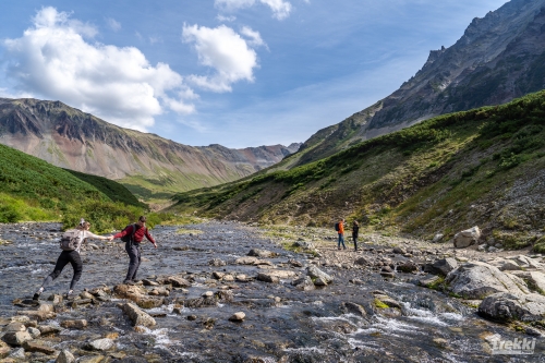 . Камчатка комфорт. Вулканы, водопады, медведи, киты с Trekki.travel