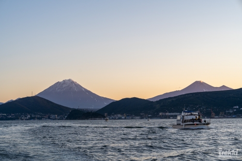 . Камчатка комфорт. Вулканы, водопады, медведи, киты с Trekki.travel