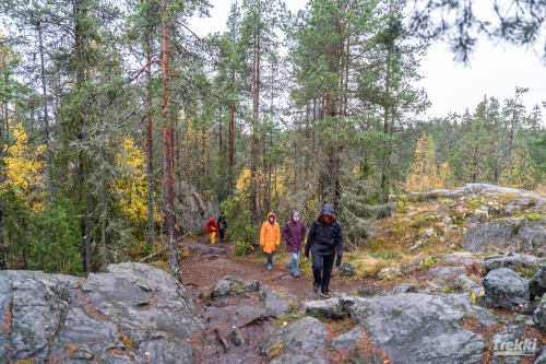 . Ближняя Карелия. Древний вулкан Кирьявалахти, пещеры горы Хийденвуори, музей У Мастера, катер по Ладожским шхерам к островам Рерихов с Trekki.travel