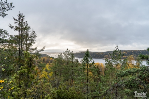 . Ближняя Карелия. Древний вулкан Кирьявалахти, пещеры горы Хийденвуори, музей У Мастера, катер по Ладожским шхерам к островам Рерихов с Trekki.travel