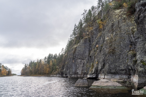 . Ближняя Карелия. Древний вулкан Кирьявалахти, пещеры горы Хийденвуори, музей У Мастера, катер по Ладожским шхерам к островам Рерихов с Trekki.travel