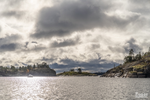 . Ближняя Карелия. Древний вулкан Кирьявалахти, пещеры горы Хийденвуори, музей У Мастера, катер по Ладожским шхерам к островам Рерихов с Trekki.travel