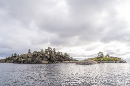 . Ближняя Карелия. Древний вулкан Кирьявалахти, пещеры горы Хийденвуори, музей У Мастера, катер по Ладожским шхерам к островам Рерихов с Trekki.travel